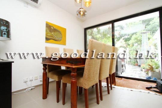 Clear Water Bay Lower Duplex Village House for Sale | Private Garden & Tasteful Interiors