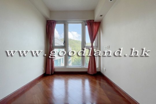Clear Water Bay Hillview Court for Sale | Swimming Pool & Spacious Living