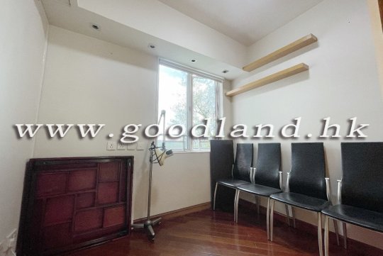 Clear Water Bay Hillview Court for Sale | Swimming Pool & Spacious Living