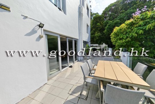 Clear Water Bay Village House for Sale | Huge Lawn Garden, Private Rooftop & Sea Views