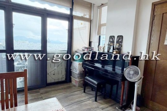 Fei Ngo Shan Villa for Sale | Prestigious Location & Hong Kong Skyline Views