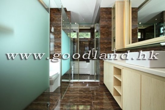 CLEAR WATER BAY Village House with Greenery View and Equipped Kitchen For Rent