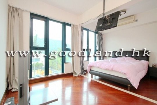 Clear Water Bay Poolside Apartment For Sale