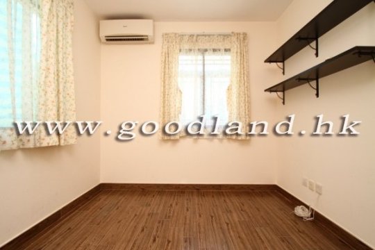 Spacious Layout | Sai Kung Village House for Sale | 3br