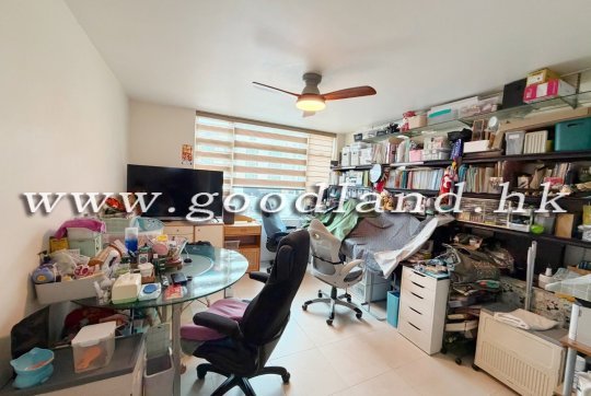 Sai Kung Villa Royale for Sale | Attractive Asking Price & Communal Pool