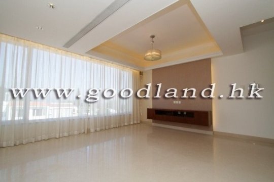Clear Water Bay Garden Villa For Sale | 4 Bedrooms